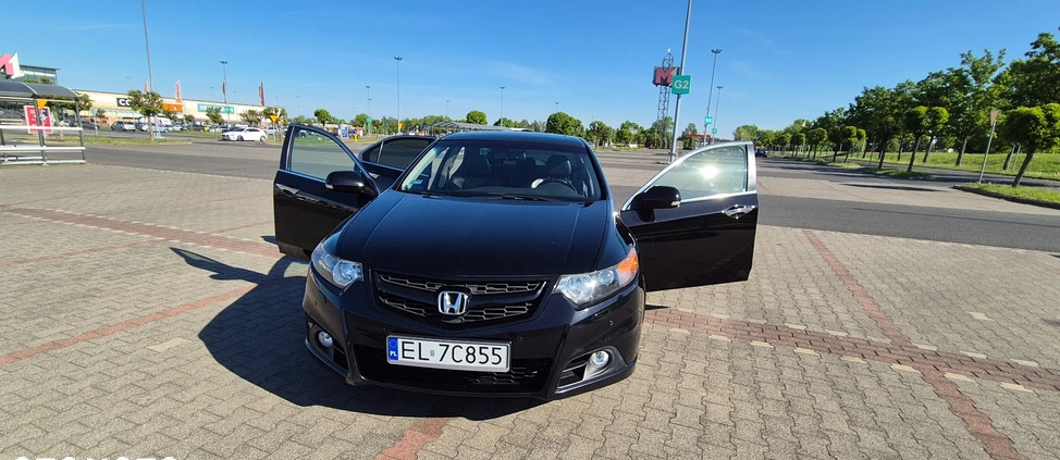 Honda Accord cena 43500 przebieg: 264000, rok produkcji 2009 z Łódź małe 277